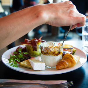 Dining Out Tips | NutriFitx